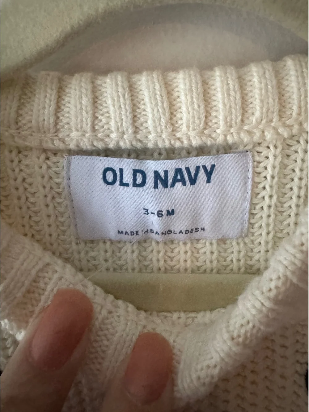 NWT Old Navy Cat Face Knit Cream Sweater